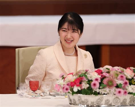 In-Demand Kiara Advani Inspired Bridal Set