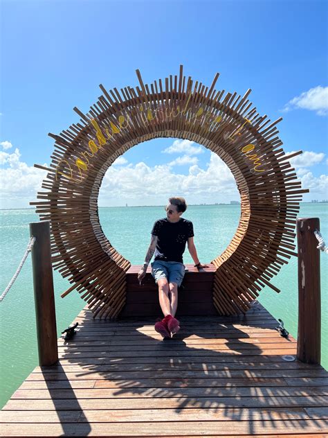 In-Demand Kiara Advani Inspired Bridal Set