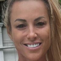 In-Demand Kiara Advani Inspired Bridal Set