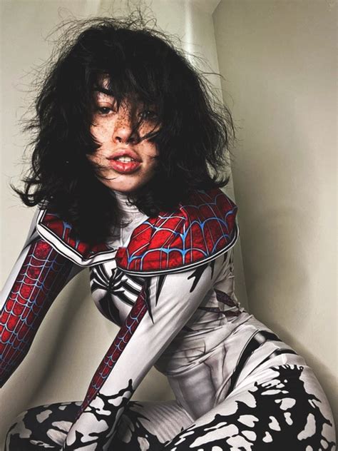 In-Demand Kiara Advani Inspired Bridal Set