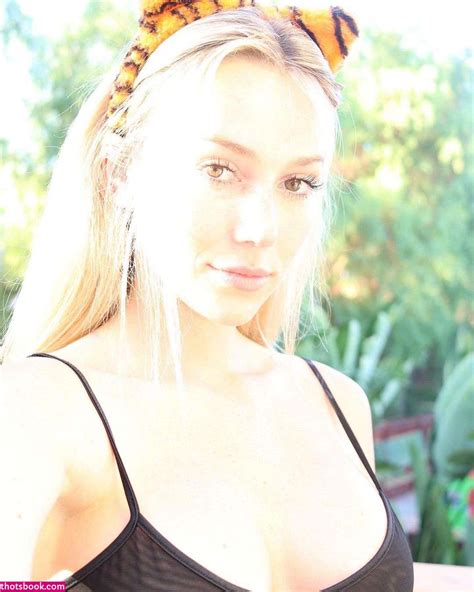 In-Demand Kiara Advani Inspired Bridal Set