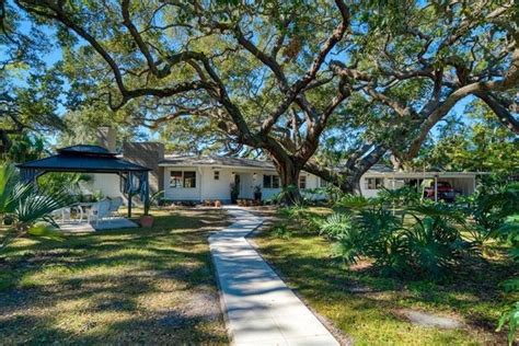 950 Virginia St, Dunedin, FL 34698 realtor.com®