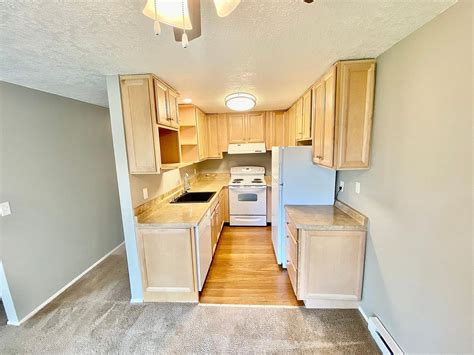 9555 SW Downing Dr Beaverton, OR, 97008 - Apartments …