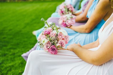 98.3 TRY Social Dilemma: Is 3 Weeks Enough Notice to Back Out of Being a Bridesmaid