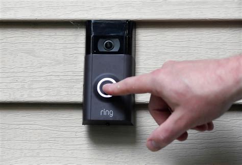 98.3 TRY Social Dilemma: We Caught Our Married Neighbor Kissing Another Woman on Our Ring Doorbell
