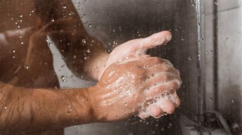 98.3 TRY Social Dilemma: Would you use the same bar of soap in the shower as your sibling?
