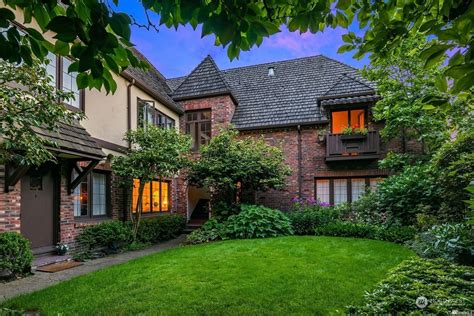 98102 Halı ve Koltuk Yıkama