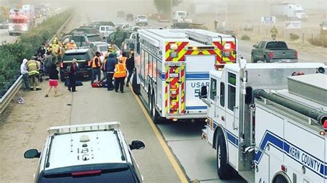 U.S. news 2 killed, 9 injured in pileup that closed fog-shrouded I-5 in California As many as 40 vehicles were involved in collisions on the West Coast's main north-south freeway, which remained .... 