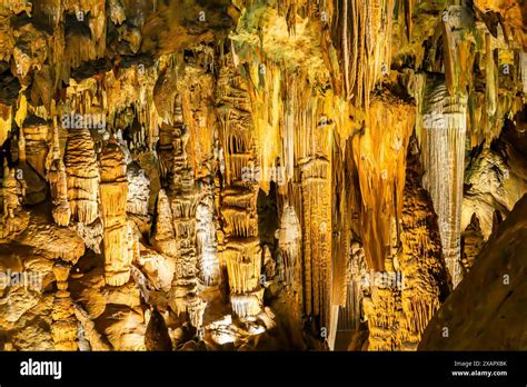 A: Stalactites - 1: Cave features - wintechmobiles.com