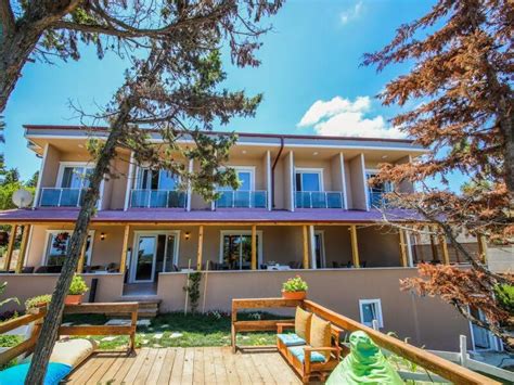 veodersti.rgarabwor.edu.pl. 