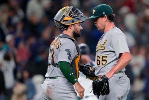 A’s finally beat Mariners, drop Seattle into tie for AL West lead