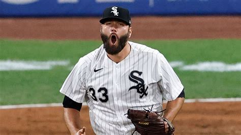 A 5-run 1st inning and poor defense hurt Lance Lynn and the Chicago White Sox in a 9-4 loss to the Minnesota Twins