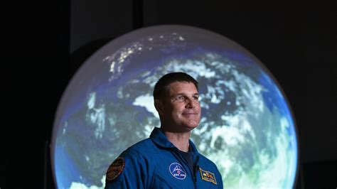 A Canadian astronaut on planning his trip to the moon