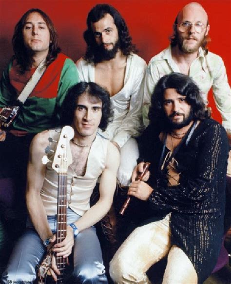 A Gentle Giant &ndash; Virginia Cavaliers Official Athletic Site