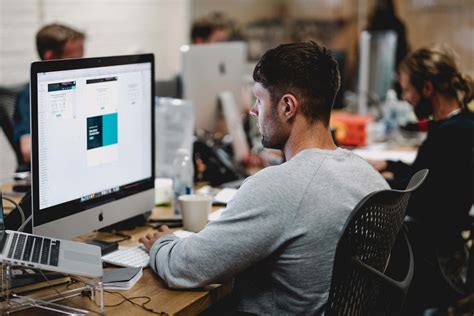 A Guide to Stand Alone Software