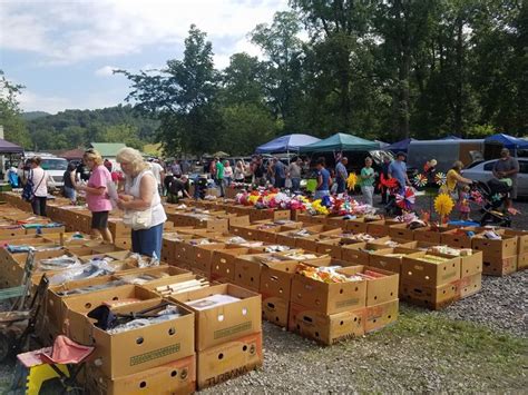 A Little History - Pence Springs Flea Market