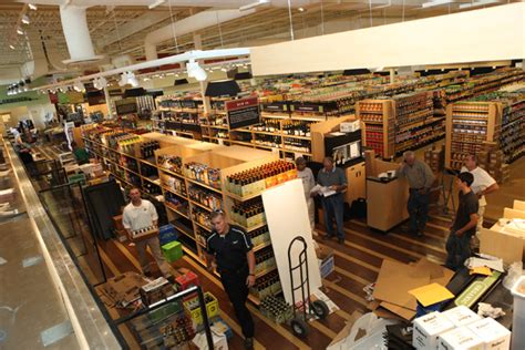 A Look Inside Heinen