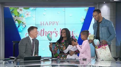 A Mother's Day surprise for WGN's Gaynor Hall