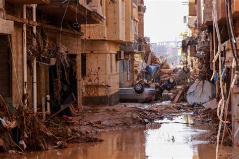 A Red Cross and Red Crescent official says the number of missing people after deadly floods in Libya has reached 10,000
