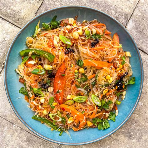 A Taste of Thai Rice Noodle Dishes