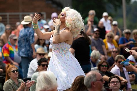 A Utah city violated the First Amendment in denying a drag show permit, judge rules
