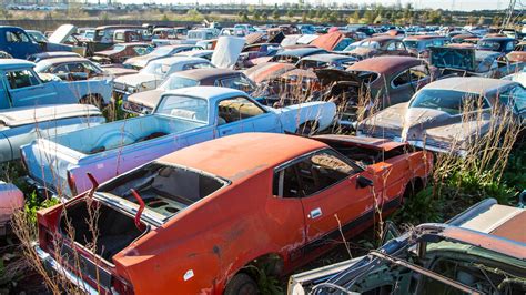 A W Lee junkyard - Auto Salvage Yards