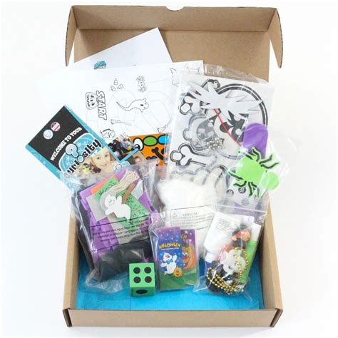 A Year of Boxes™ Curiosity Box Review October 2016 A Year of Boxes™