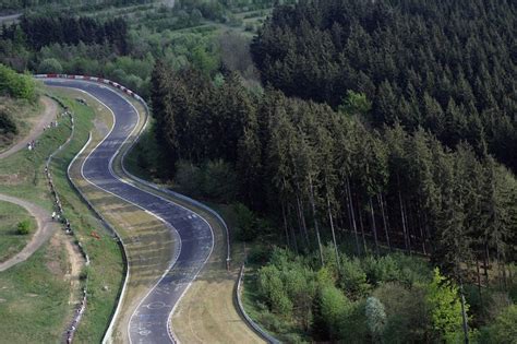 A beginner’s guide to the Nurburgring Nordschleife