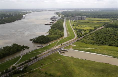A billion-dollar coastal project begins in Louisiana. Will it work as sea levels rise?