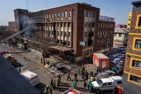 A building fire in Johannesburg kills at least 73 people, many of them homeless, authorities say