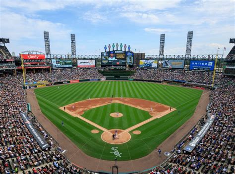 A dollar gets you into Thursday's White Sox game at Guaranteed Rate Field