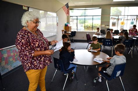 A fix for California’s teacher shortage? Pull back the retirees who’ve already left