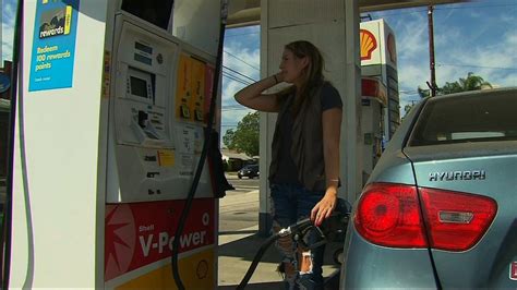 A good sign for summer travel? Gas prices are dropping in Colorado