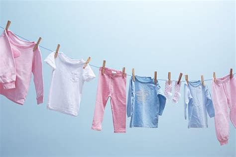 A guide to kids clothing sizes 1T - 4T - cutesycup.com