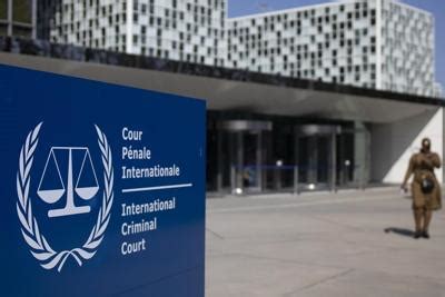 A man claiming to be a former Russian officer wants to give evidence to the ICC about Ukraine crimes