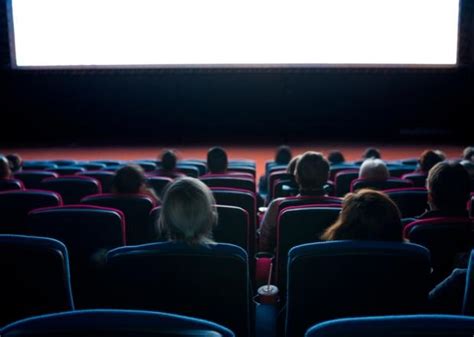A movie theater chain’s plan to charge more for good seats, less for the front row, falls flat