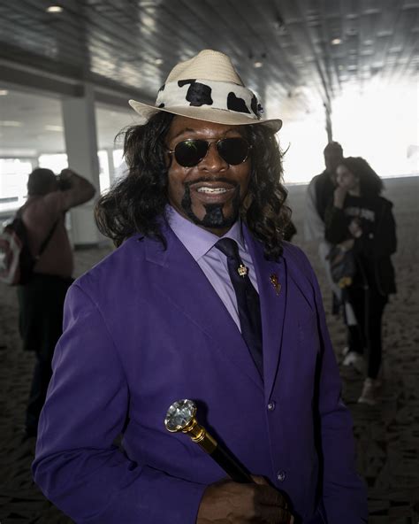 A pimp named slickback costume. Things To Know About A pimp named slickback costume. 