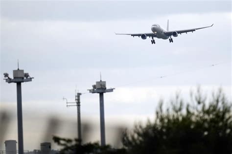 A plane believed to be carrying Ukrainian President Zelenskyy has landed in Hiroshima for diplomatic talks at G7 summit