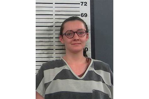 A woman who investigators say burned a Wyoming abortion clinic pleads guilty to arson