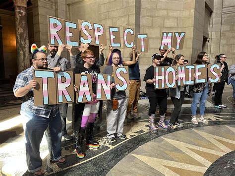 ACLU: Lawsuit likely if Nebraska bill on trans health passes