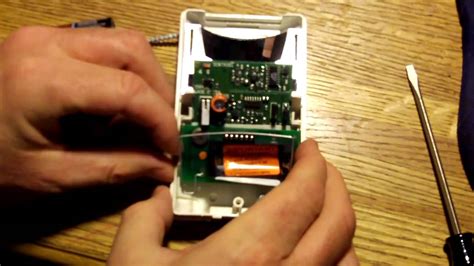 ADT Sentrol AP450W Motion Detector Disassembly & Battery Replacement