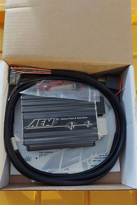 AEM Peak & Hold Injector Driver 10 Channel - Real Street …