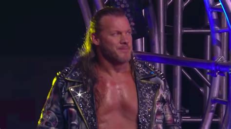 AEW wrestler Chris Jericho donates $10K to Damar Hamlin