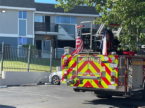 AFD: 7 people escape apartment fire with 'no working smoke alarms to alert them'