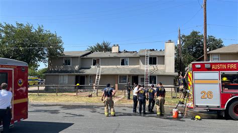 AFD: Firefighter sent to hospital after fourplex fire in east Austin