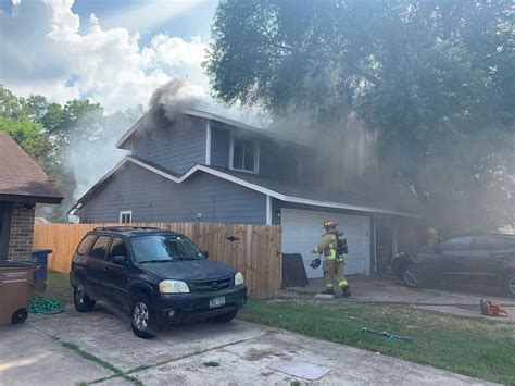 AFD responds to fire in east Austin