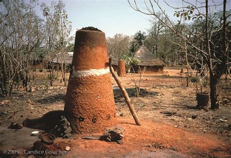 African Iron Smelting - wintechmobiles.com