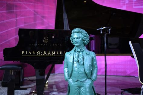 AI puts final notes on Beethoven