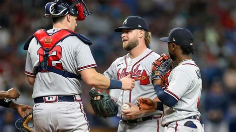 AJ Minter placed on IL with sore shoulder, another blow to Braves bullpen