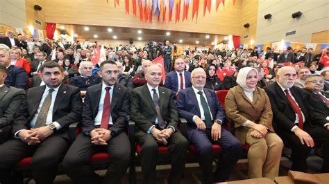 AK Parti’nin Düzce Belediye başkan adayları tanıtıldıs